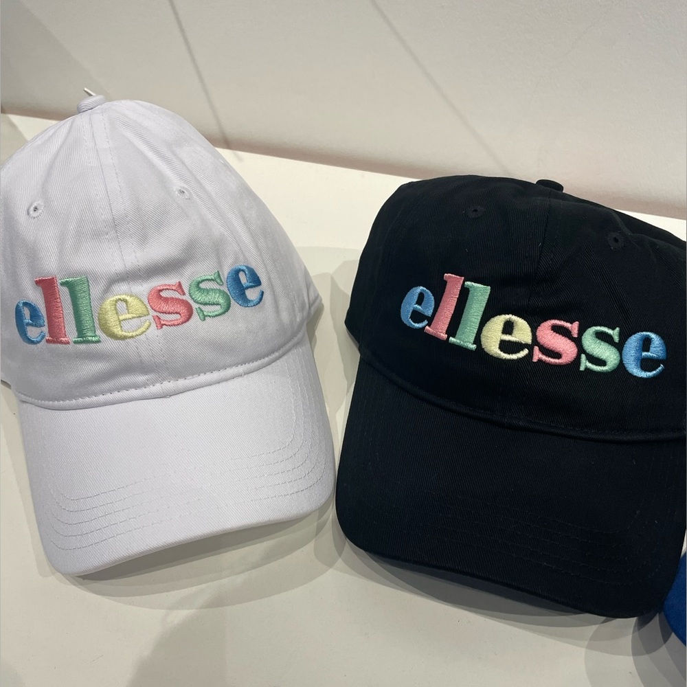 Three Ellesse Rimini hats - Picture 3 of 5